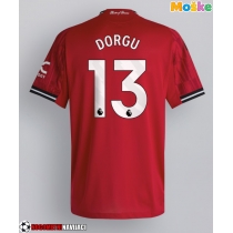 Moške Nogometnih dresov Manchester United Patrick Dorgu #13 Domači 2025-26 Kratki rokavi